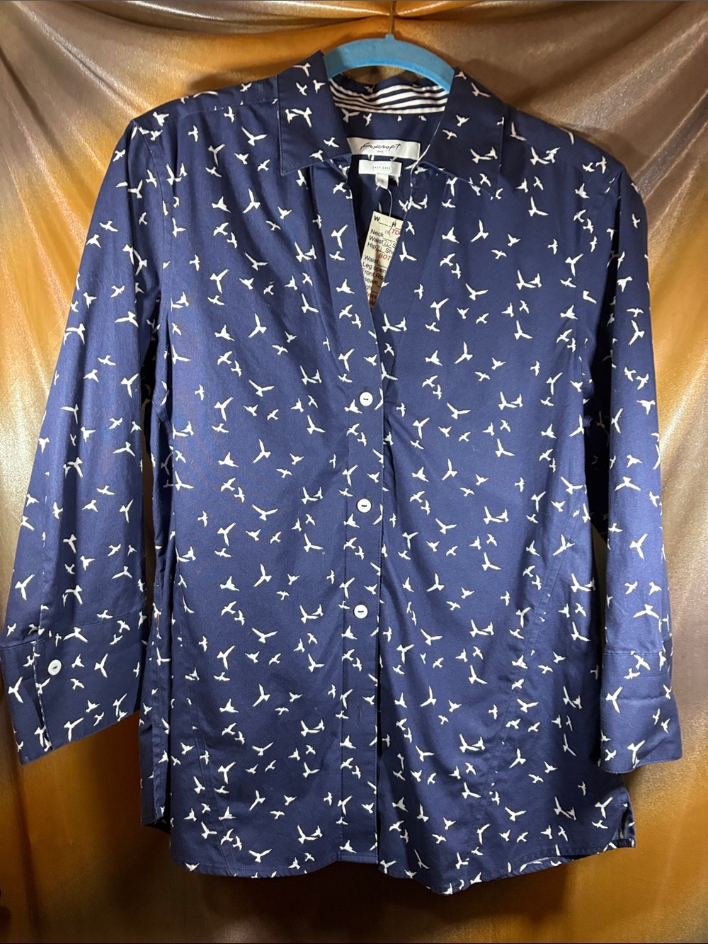 Foxcroft‎ Navy and White Bird Print Blouse. Y